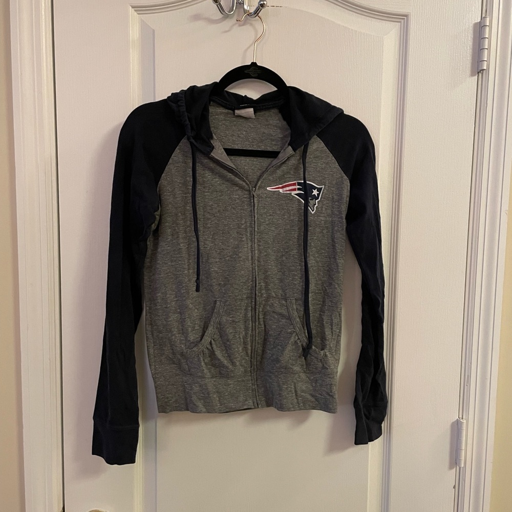 New England patriots womens zip up hoodie size Small